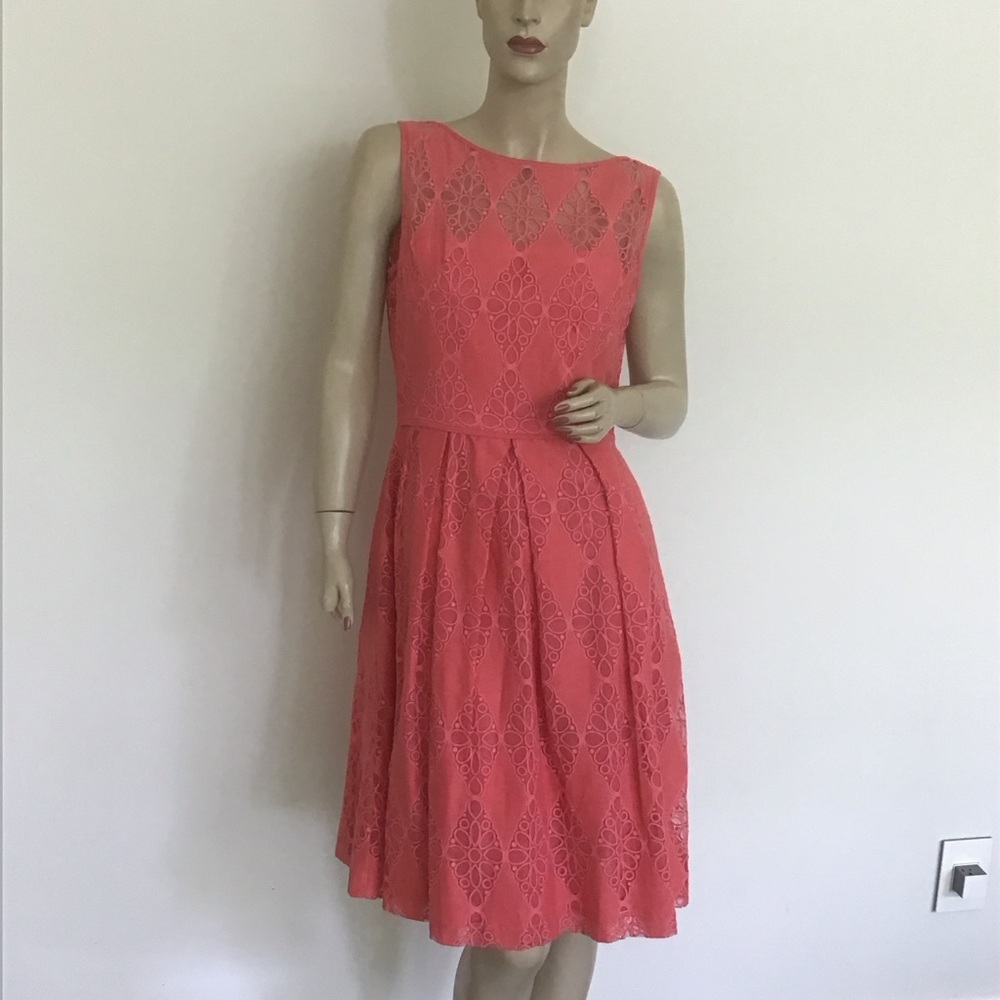 Maggy London Coral Pink Floral Mesh Lace Fit and Flare Dress 6 Sundress‎ Barbie